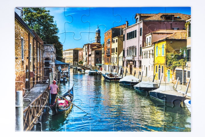 Zu sehe ist das fertige Puzzle mit XXL-Teilen. Ideal für Senioren und Menschen mit Demenz.