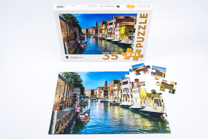Zu sehe ist das fertige Puzzle mit XXL-Teilen. Ideal für Senioren und Menschen mit Demenz.
