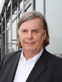 Dr-phil-Dieter-Czeschlik